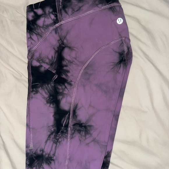 Lululemon Purple and Black TieDye Leggings - Picture 3 of 5